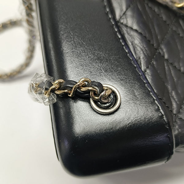 GABRIELLE Large Quilted Calfskin Black