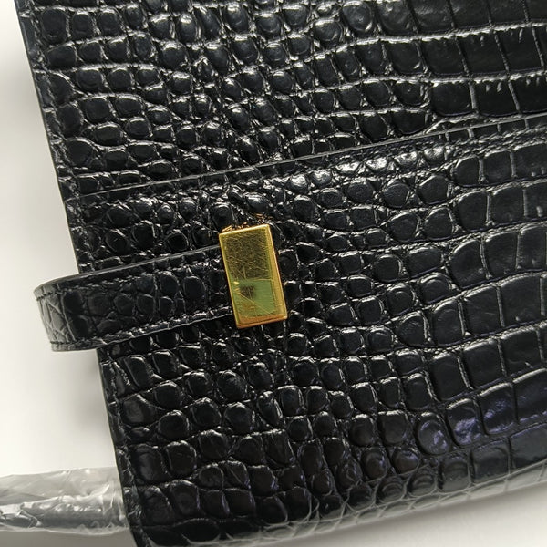 MANHATTAN Calfskin Black