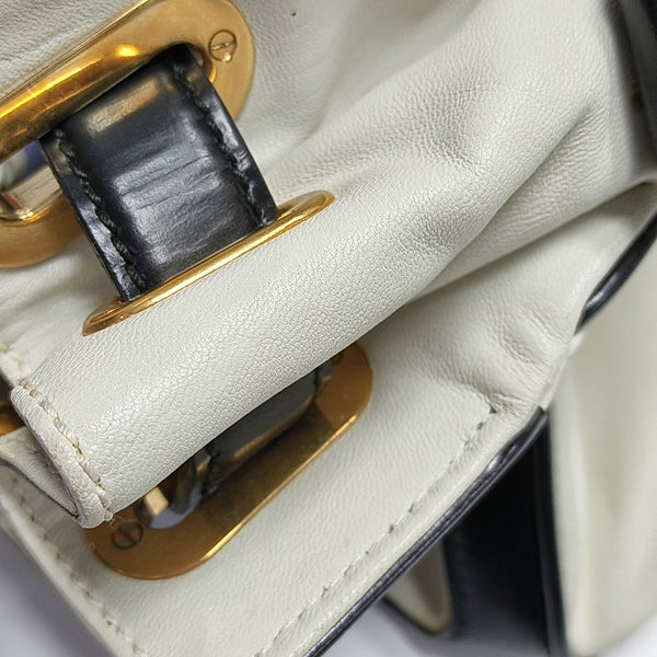 Lambskin White