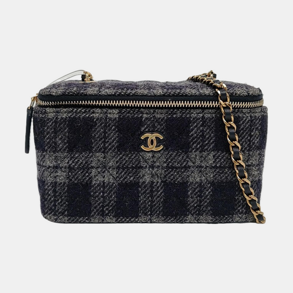 Authenticated pre-owned Vanity Case Quilted Wool Blue - Shoulder Bag at Looply
