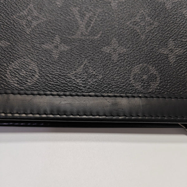 Pochette Voyag MM Monogram Coated Canvas Black