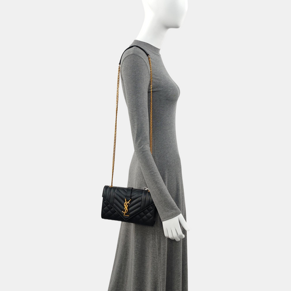 ENVELOPE Small Chevron Calfskin Black