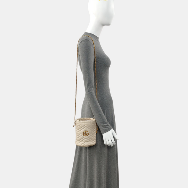 Authenticated pre-owned GG Marmont Mini Calfskin White - Shoulder Bag at Looply