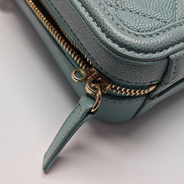 Authenticated pre-owned Filigree Quilted Grained Calfskin Blue - Crossbody Bag at Looply
