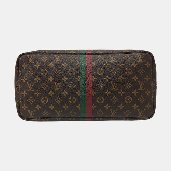 Authenticated pre-owned Neverfull GM Monogram Coated Canvas Brown - Shoulder Bag at Looply