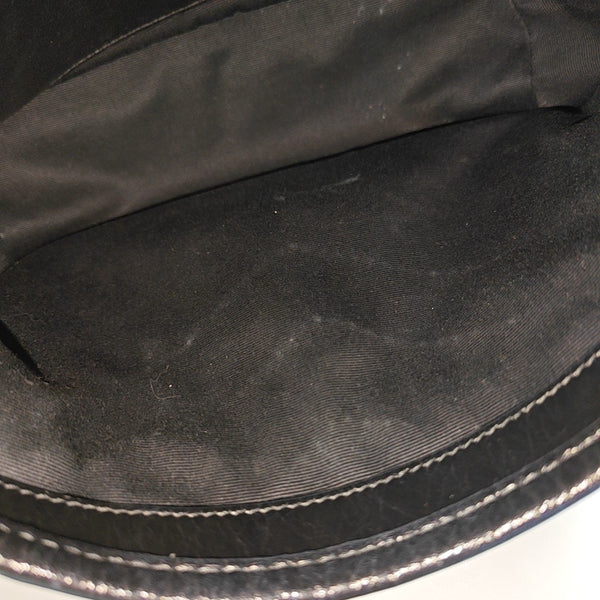 NIKI Small Chevron Calfskin Black