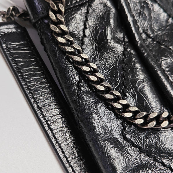 NIKI Small Chevron Calfskin Black