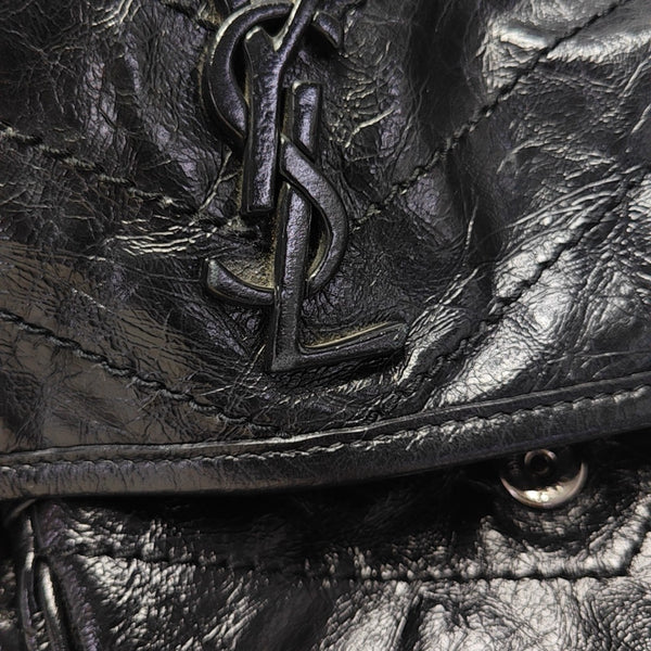 NIKI Small Chevron Calfskin Black