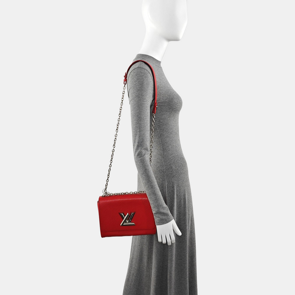 Authenticated pre-owned Twist MM Epi Red - Shoulder Bag at Looply