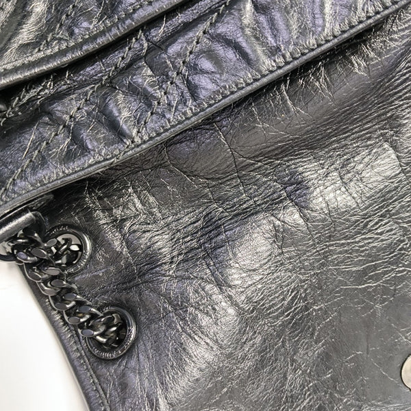 NIKI Medium Chevron Calfskin Black