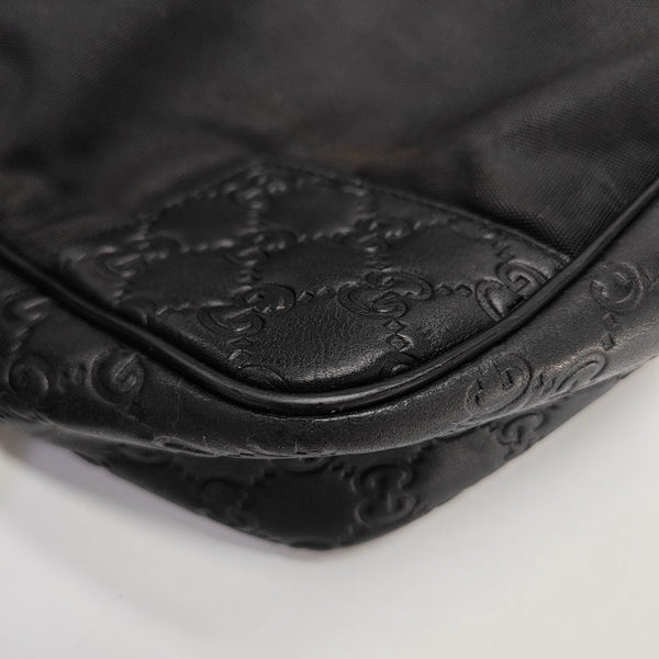 Messenger Fabric Black