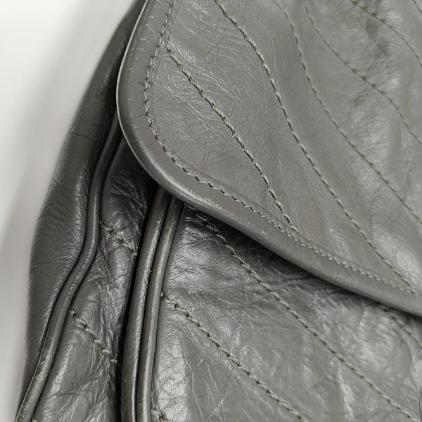 NIKI Medium Chevron Calfskin Gray