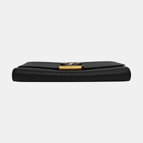 Authenticated pre-owned Capucines Monogram Calfskin Black Wallet - Wallet at Looply