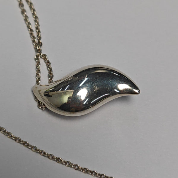 Authenticated pre-owned Elsa Peretti® 925 Sterling Silver Necklace - Necklace at Looply