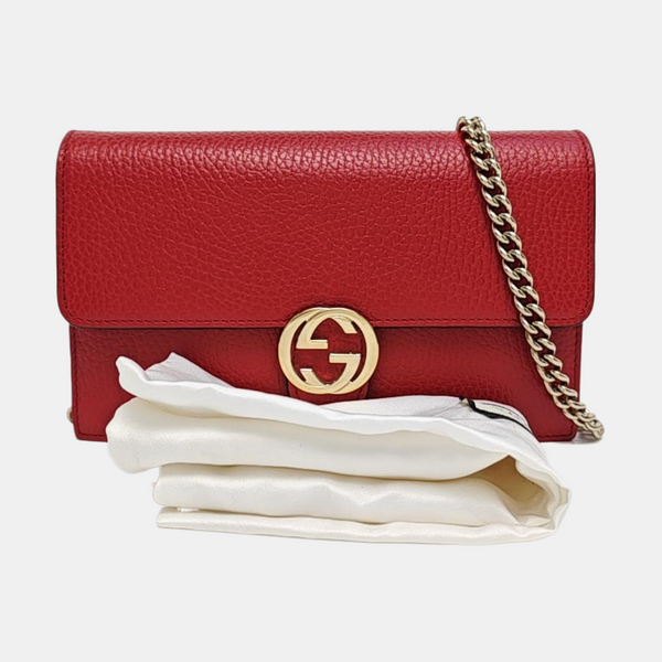 Authenticated pre-owned Interlocking G Calfskin Red - Shoulder Bag at Looply