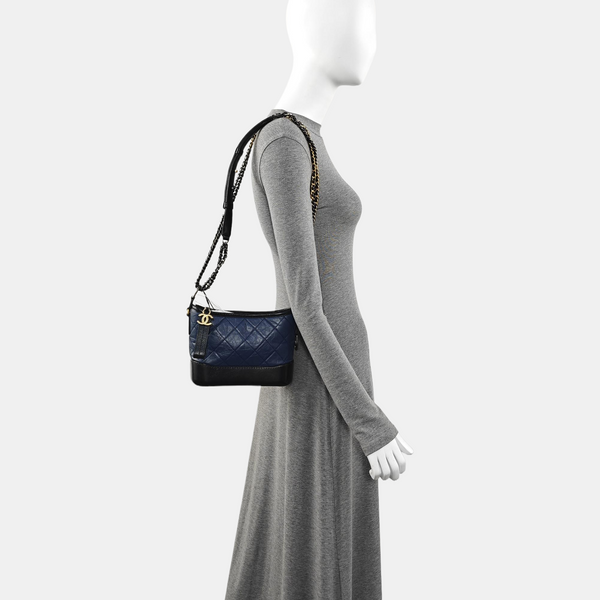 Authenticated pre-owned Gabrielle Quilted Calfskin Blue - Crossbody Bag at Looply