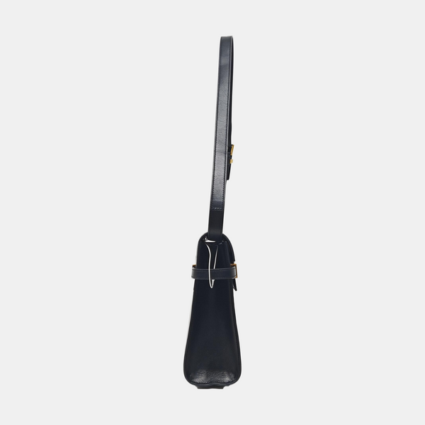 MANHATTAN Medium Calfskin Black