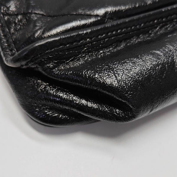 NIKI Medium Chevron Calfskin Black