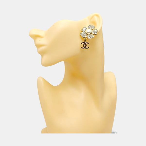 Authenticated pre-owned CC Small Pendant Stud Gold Earring - Earrings at Looply