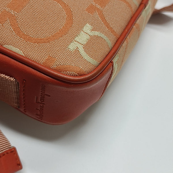 Canvas Orange