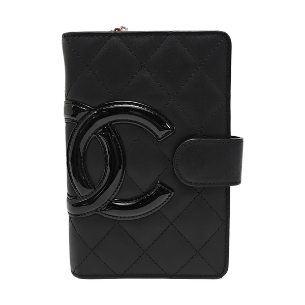 Authenticated pre-owned Cambon Quilted Calfskin Black Wallet - Wallet at Looply