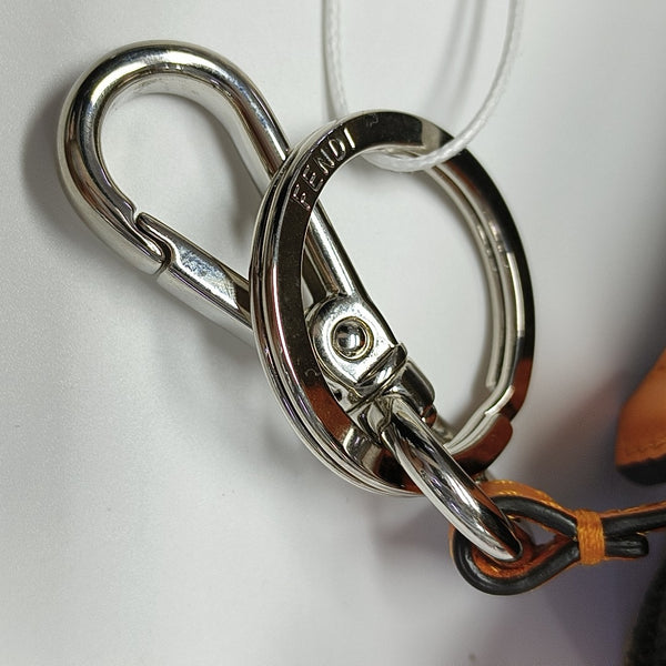 Bolso de lona marrón