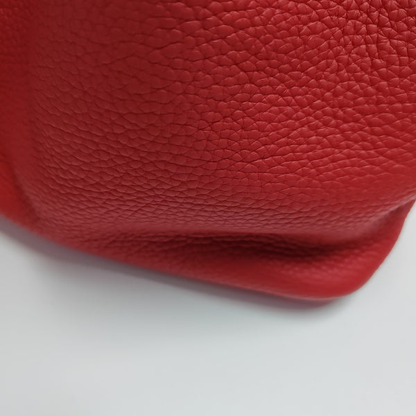 Authenticated pre-owned Picotin Lock 22 Clemence Red - Top Handle Bag at Looply