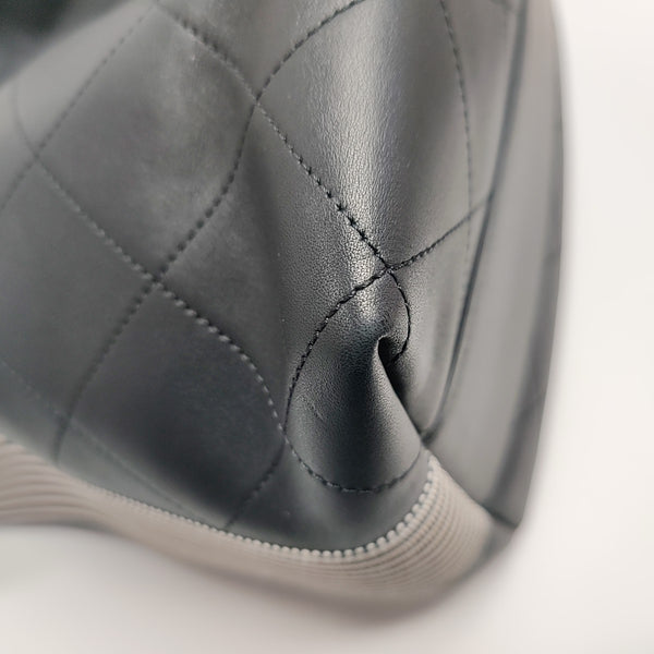 Quilted Calfskin Black