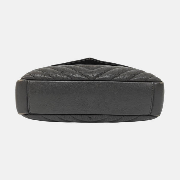COLLEGE Medium Chevron Lambskin Gray