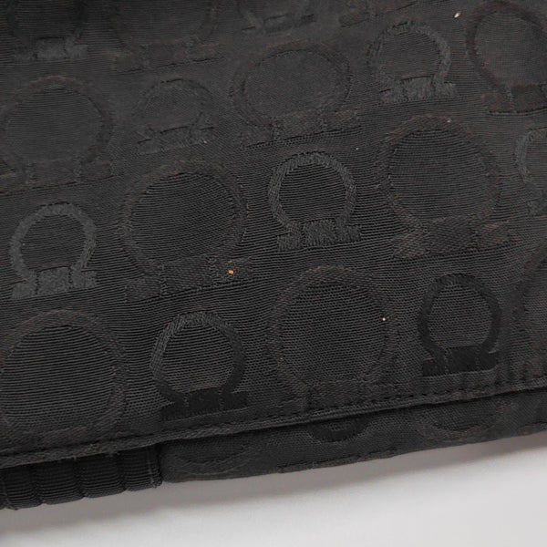 Canvas Black