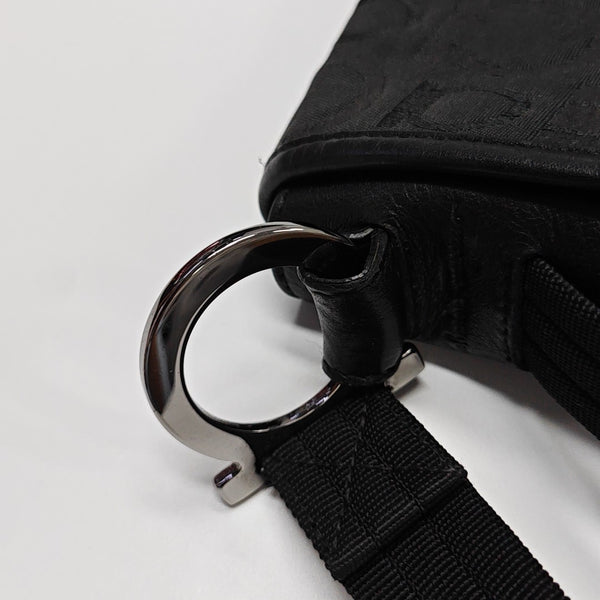 Canvas Black