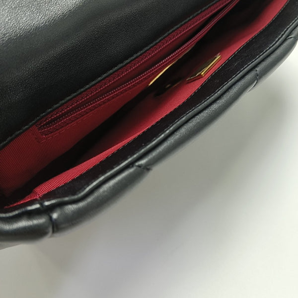 CHANEL 19 Small Quilted Lambskin Black