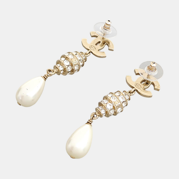 Authenticated pre-owned CC Large Pendant Stud Gold-tone Metal Synthetic Crystal Faux Pearl Earring - Earrings at Looply