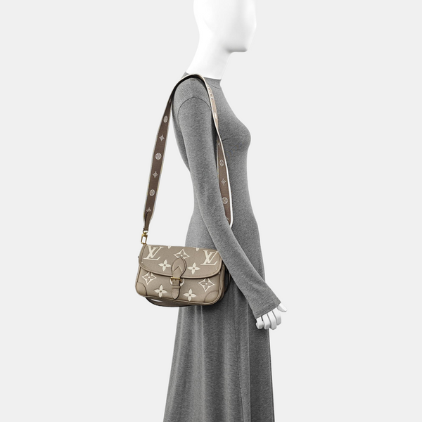 DIANE Monogram Calfskin Gray