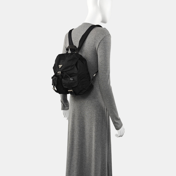 Vela Small Nylon Black