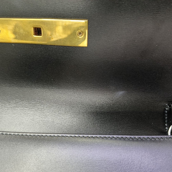 MANHATTAN Medium Calfskin Black