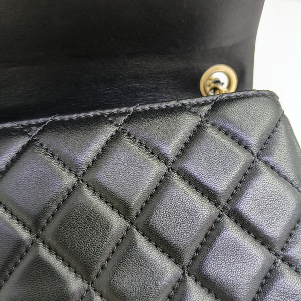 CLASSIC FLAP Mini Quilted Lambskin Black
