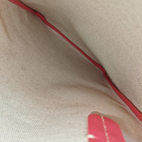 Poitiers Coated Canvas Pink
