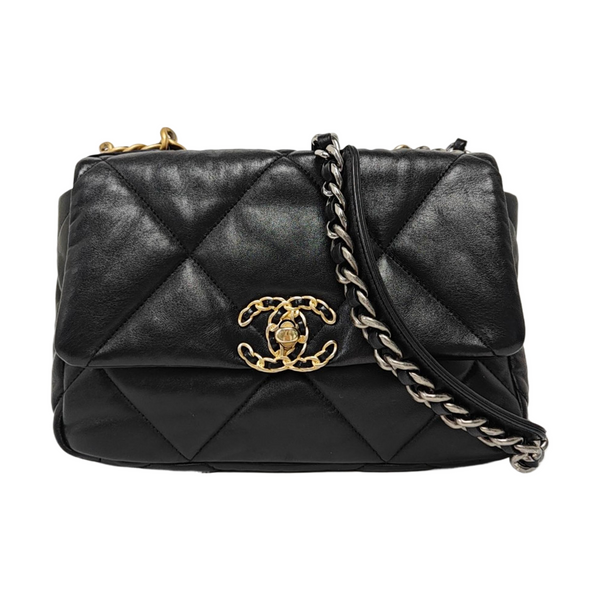 CHANEL 19 Small Quilted Lambskin Black