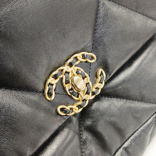 CHANEL 19 Small Quilted Lambskin Black