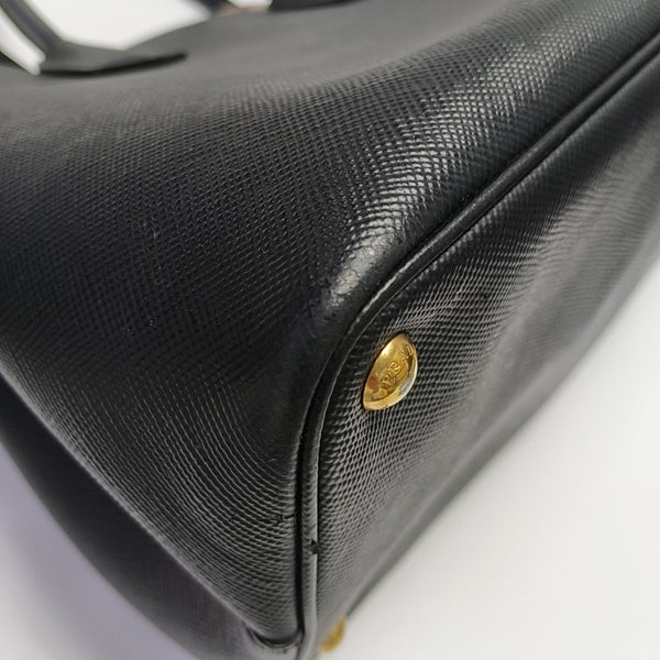 Double Large Saffiano Calfskin Black
