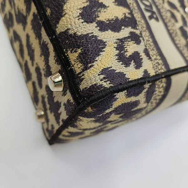 Lady Dior Medium Fabric Beige