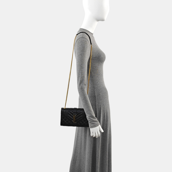 ENVELOPE Small Chevron Calfskin Black