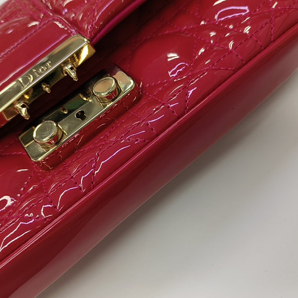 New Lock Cannage Patent Leather Red