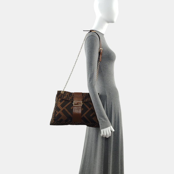 Quilted Canvas Shoulder Bag Brown