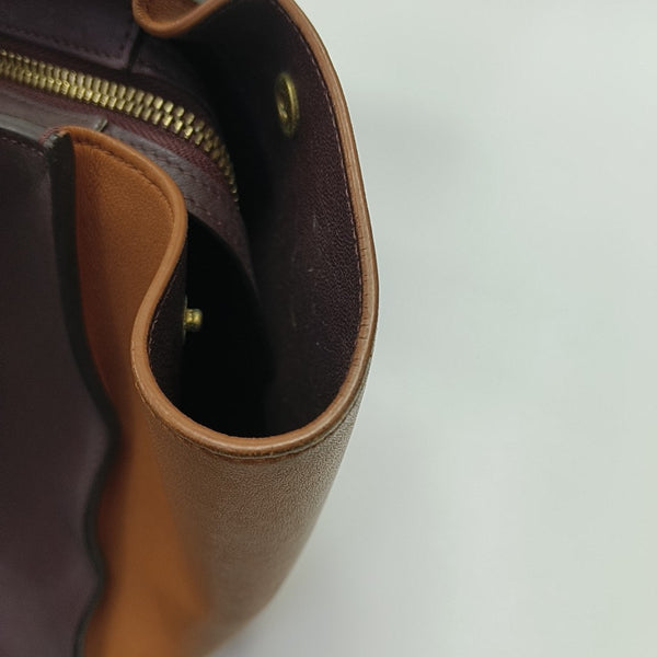 TRAPEZE Small Calfskin Red