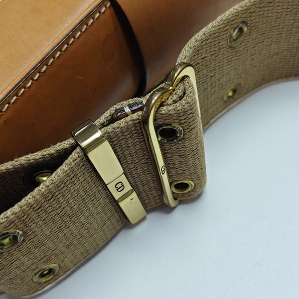 Street Chic Canvas Beige