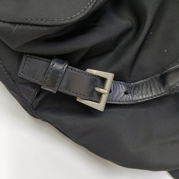Vela Nylon Black