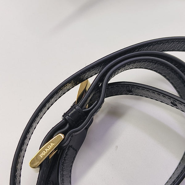 Bonnie Medium Calfskin Black