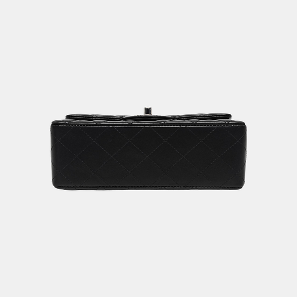 CLASSIC FLAP Mini Quilted Lambskin Black